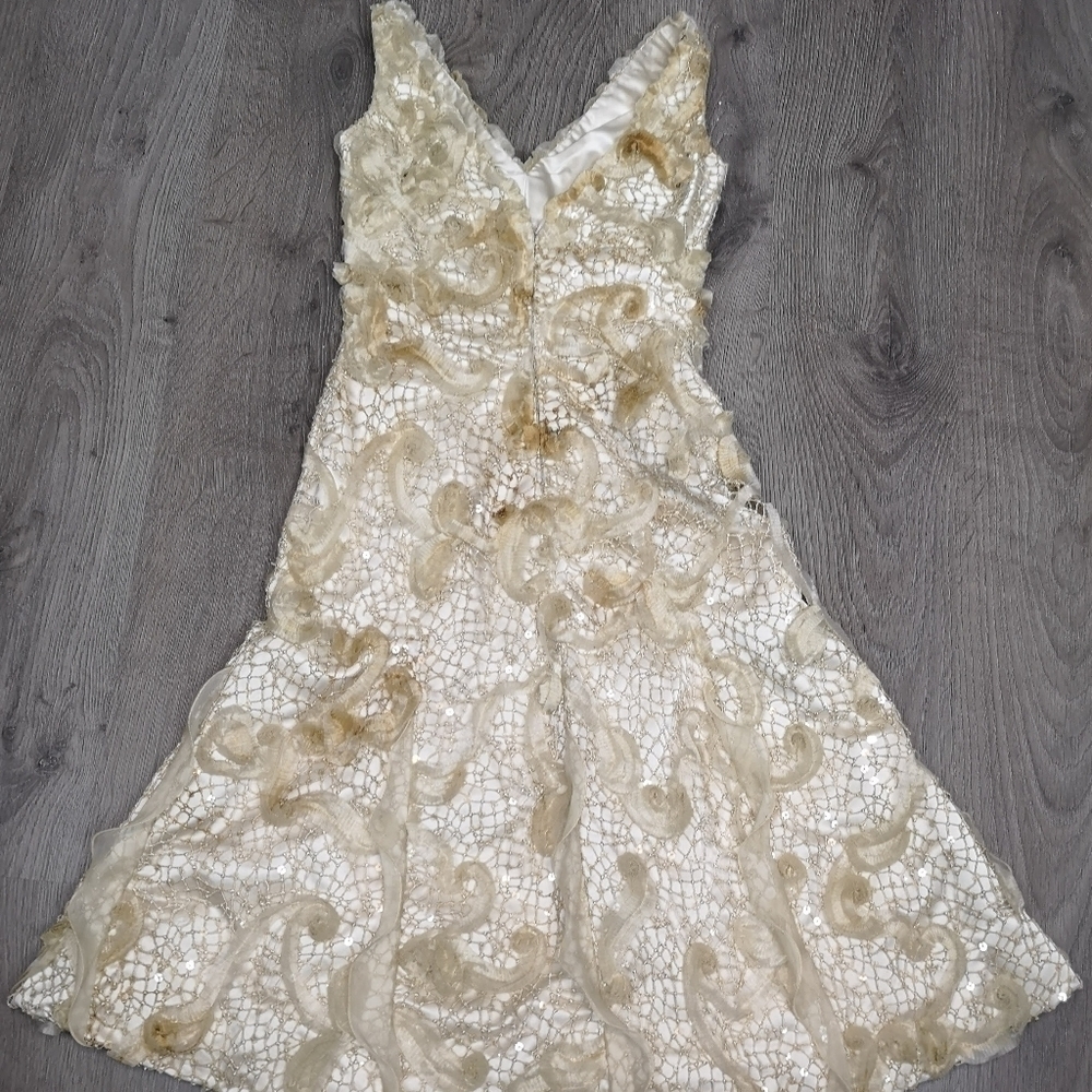 00S vintage hand crafted crochet lace embroidered wedding dress - Picture 2 of 5